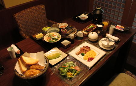 吟遊朝食テーブル