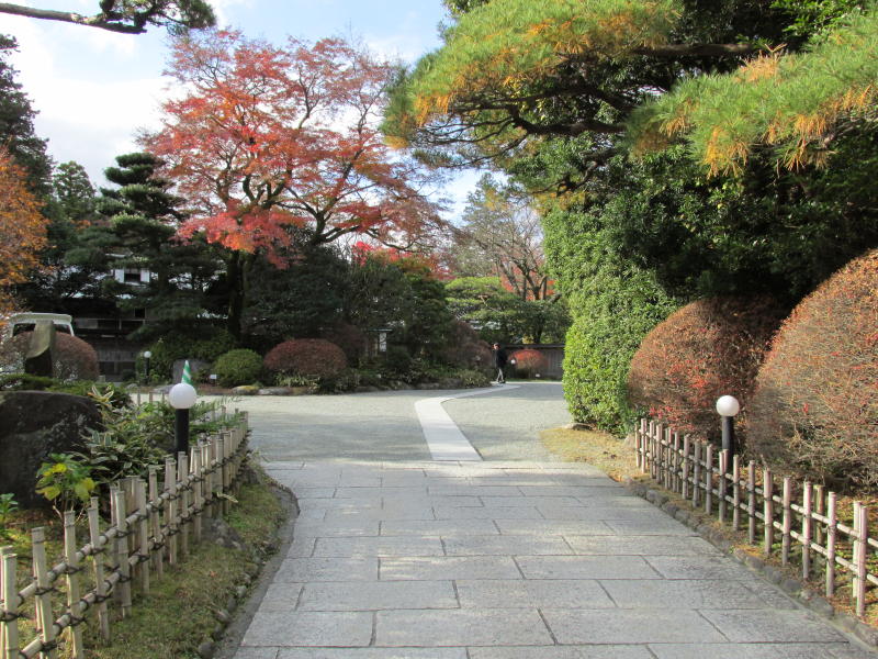 菊華荘庭園