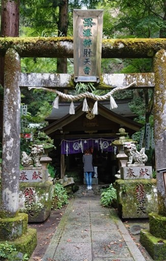 銭洗弁財天